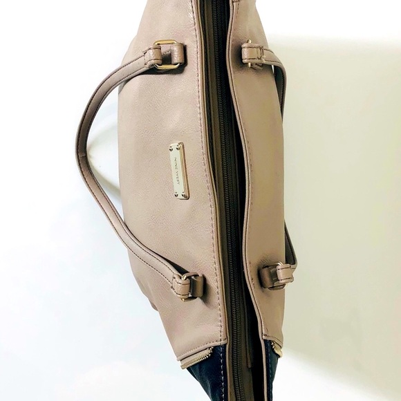 Nine West large handbag 2 color leather trim Purse - Picture 4 of 8